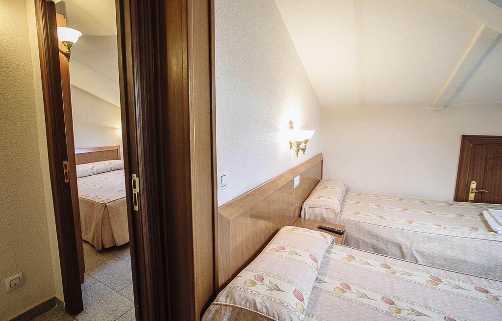 Hostal Plaza Ciudad-Rodrigo 객실 사진