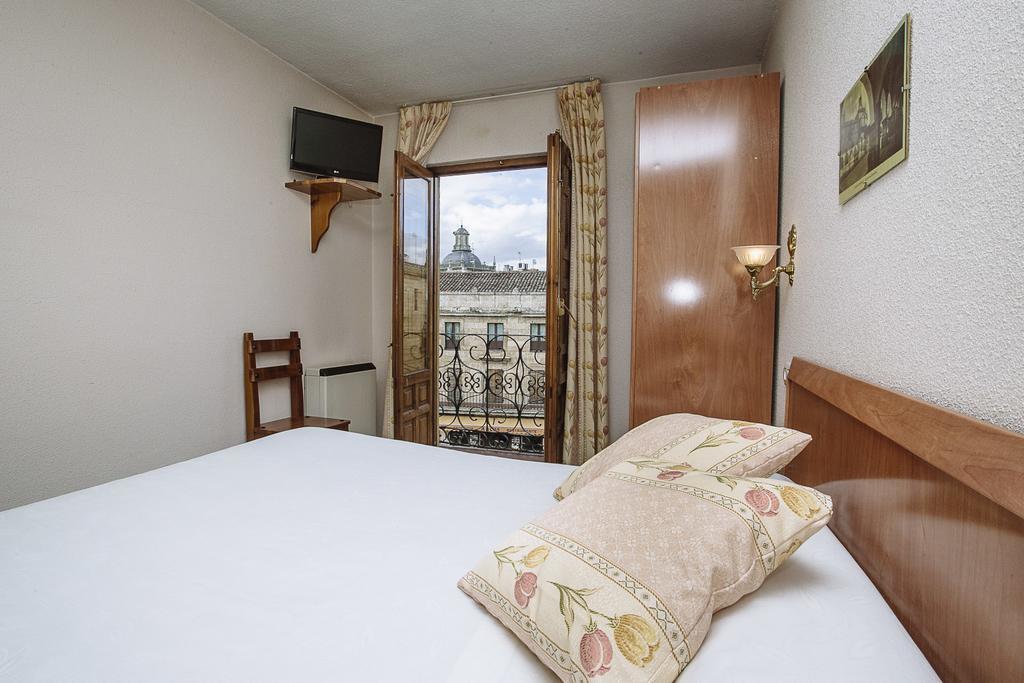 Hostal Plaza Ciudad-Rodrigo 외부 사진